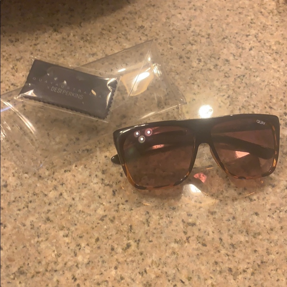 Quay Australia X Desi Perkins OTL II